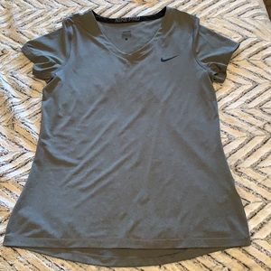 Women’s Nike Pro Tee
